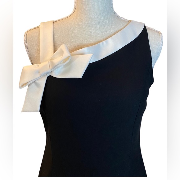 Talbots Black and White one shoulder Shift lined dress size M NWT - Picture 3 of 7